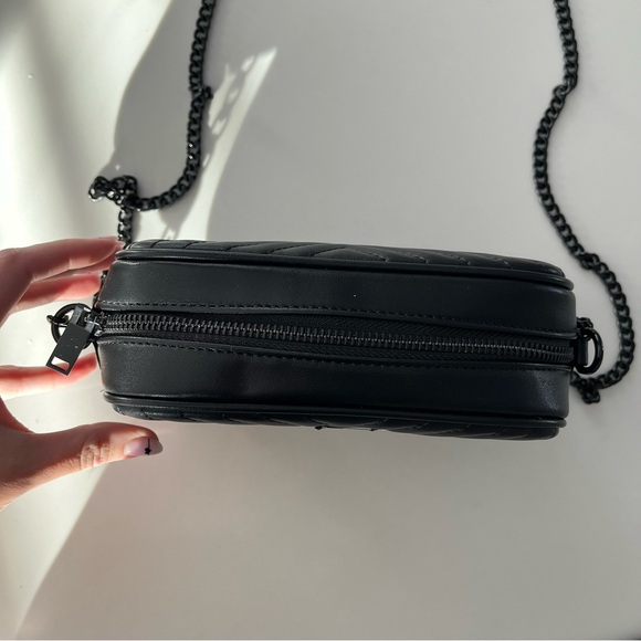 Ysl Black Crossbody - Picture 5 of 8